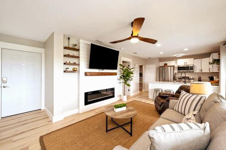 So Fire So Good 3 Comm Pools Lakeview Fireplace Destin Exteriör bild